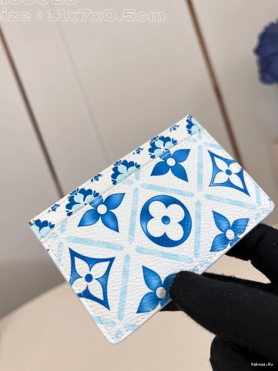 LOUIS CARD VUITTON HOLDER-11*7*0.5cm 0412